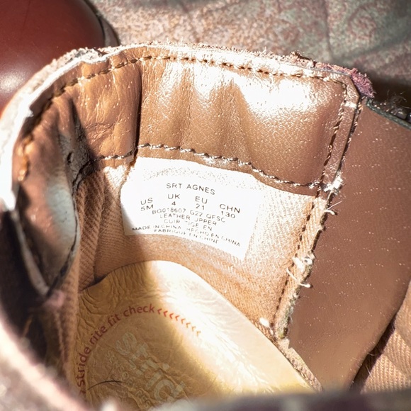 Stride Rite - Picture 6 of 6